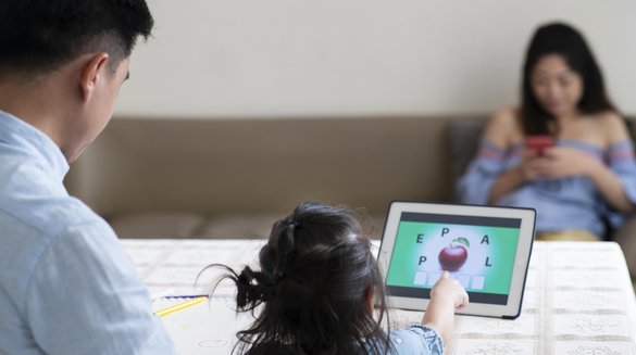 close-up-kid-pointing-tablet.jpg