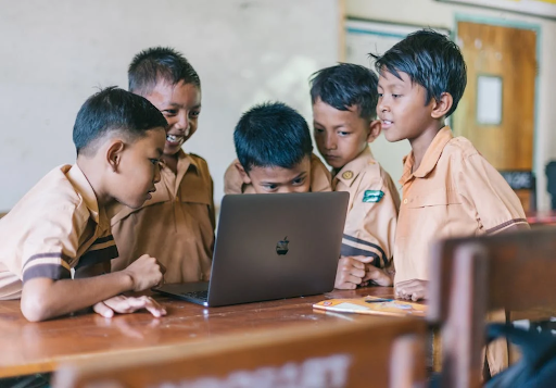 Ensuring Digital Security for Children on MacBook